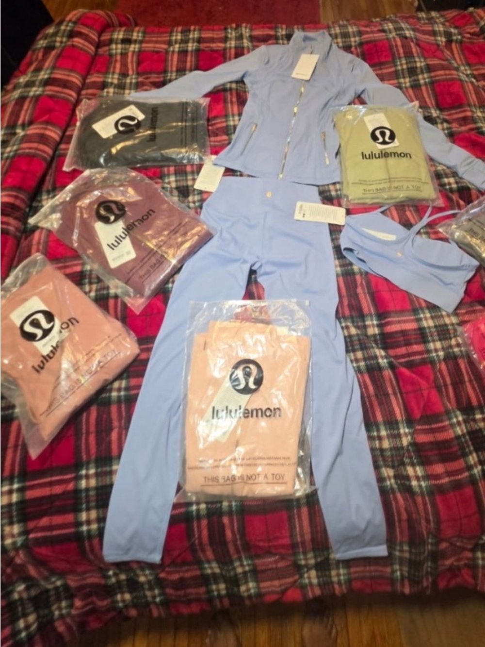 lululemon athletica Light Blue Kids Pajama Set with Matching Top sets 4 2-250